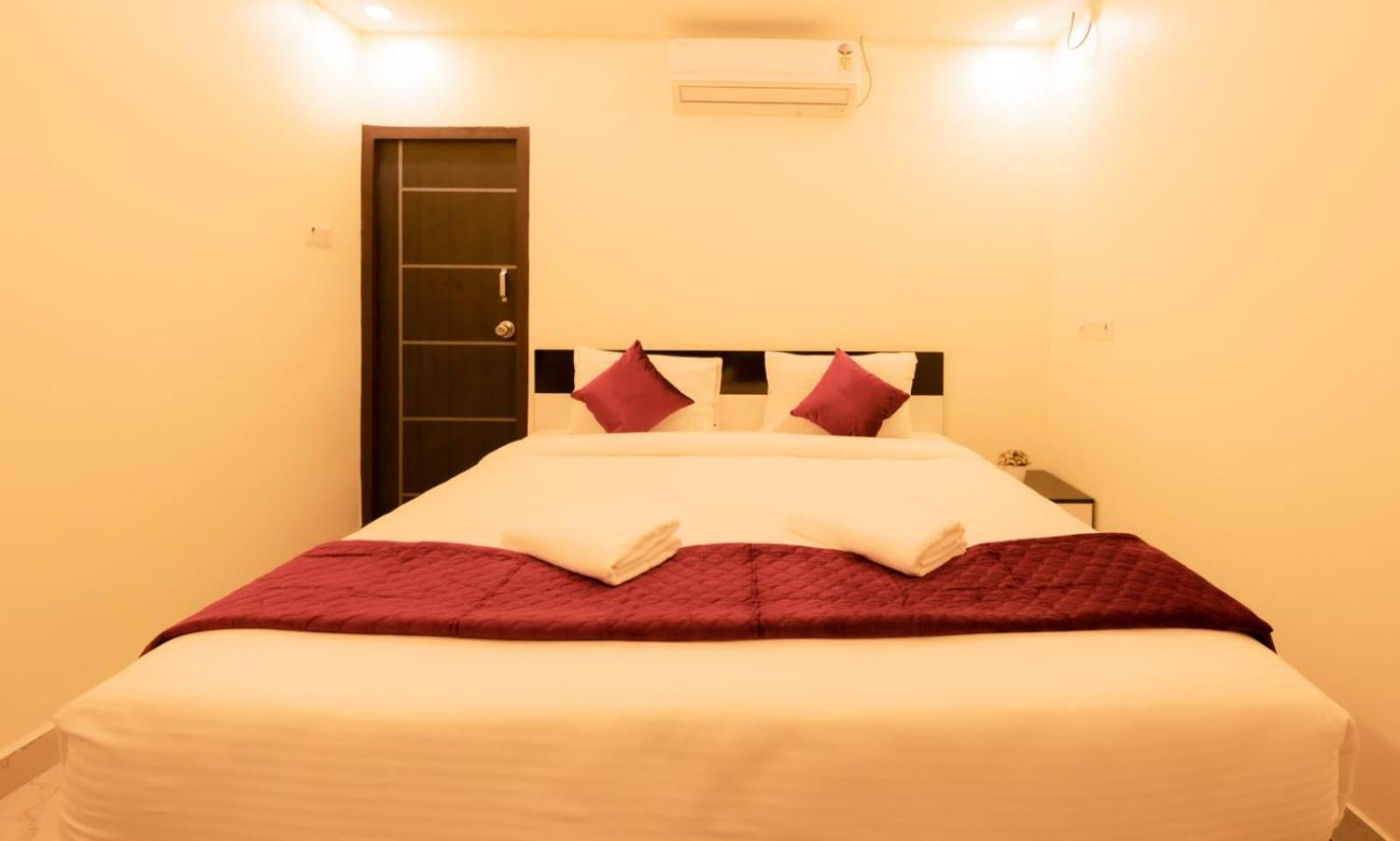 Beestay Hotels Elite Park 티루파티 객실 사진
